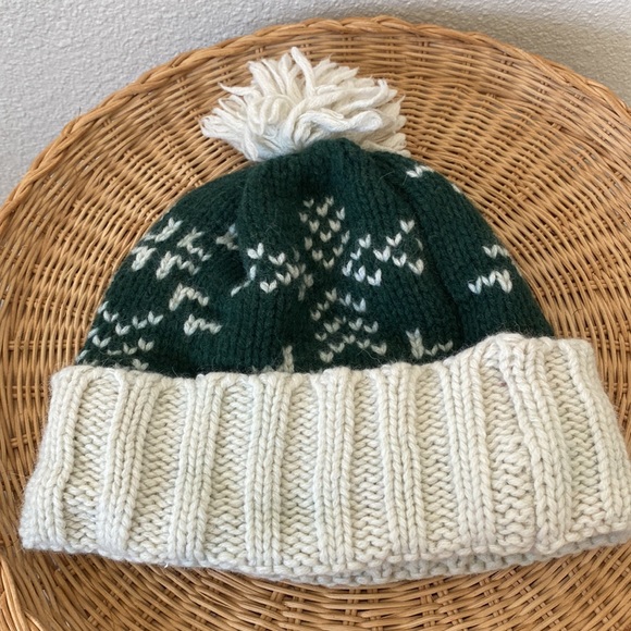 Patagonia Snowbelle Beanie - Picture 4 of 4